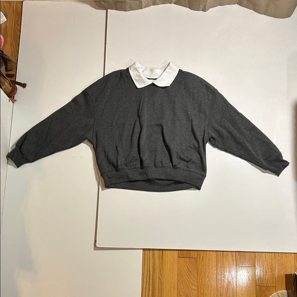 Hippie Rose Charcoal Sweater with White Collar